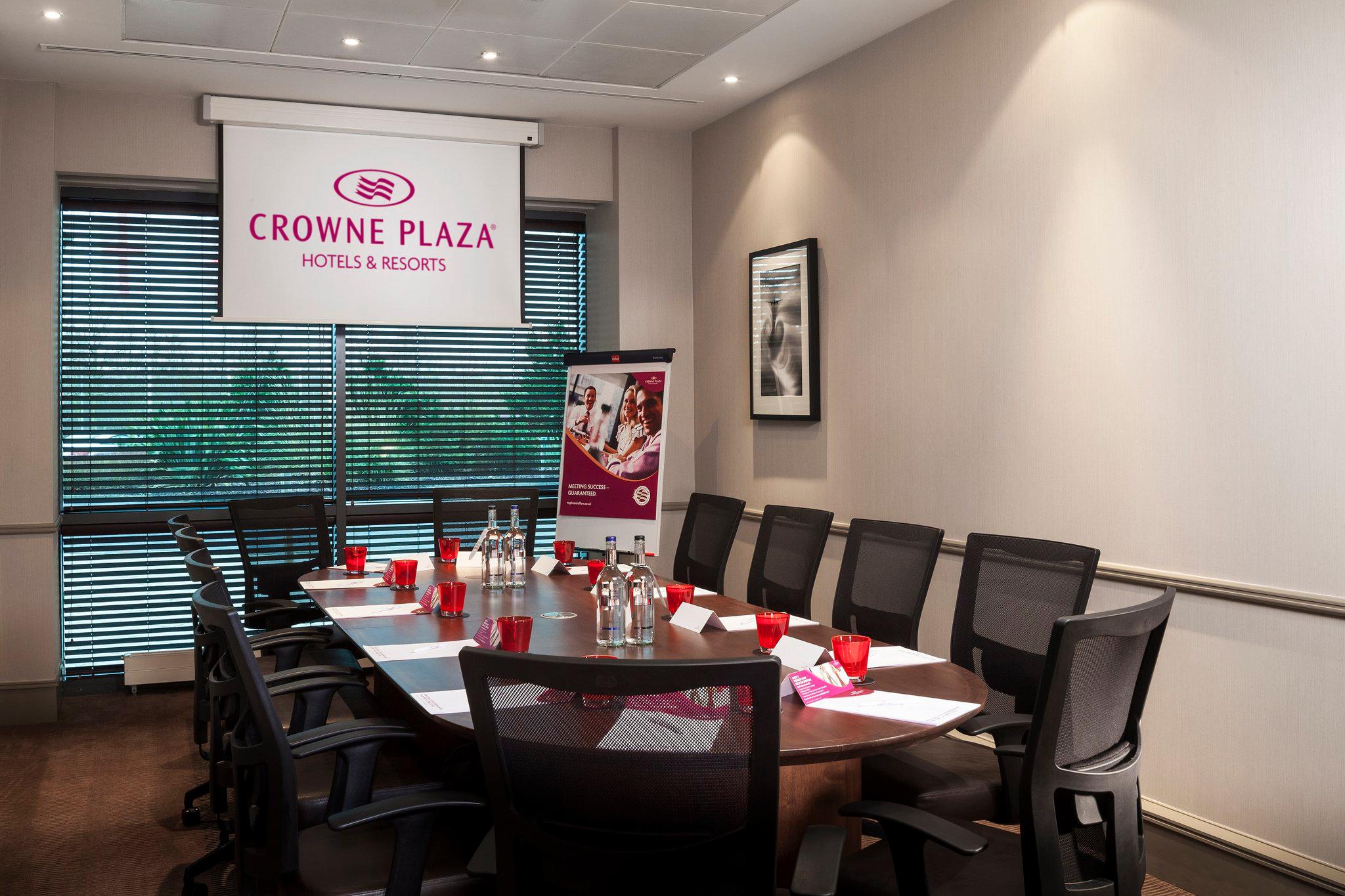 Crowne Plaza Birmingham Nec, an IHG Hotel Birmingham 03719 429160