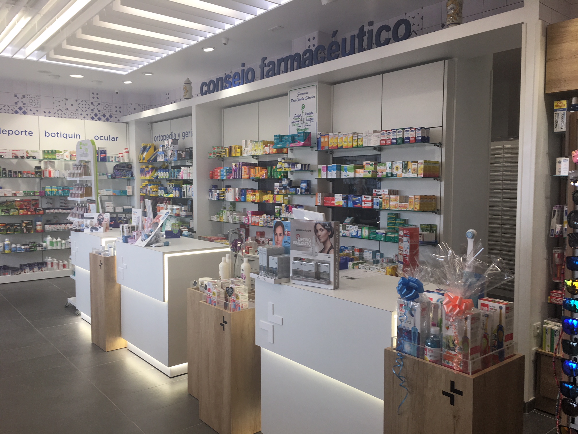Images Farmacia Los Vélez