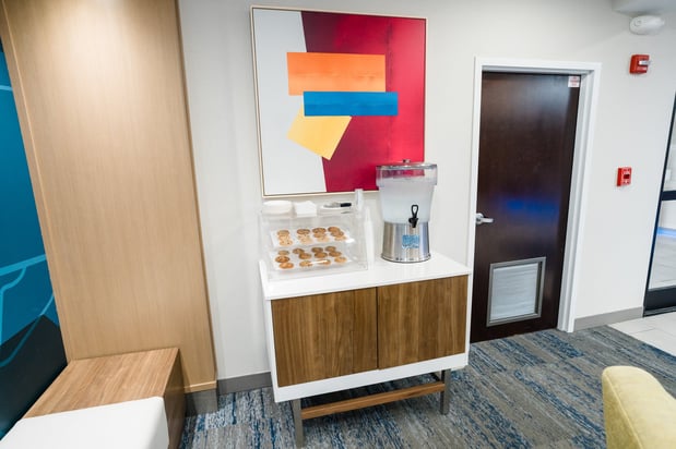 Images Holiday Inn Express & Suites Kodak East-Sevierville by IHG