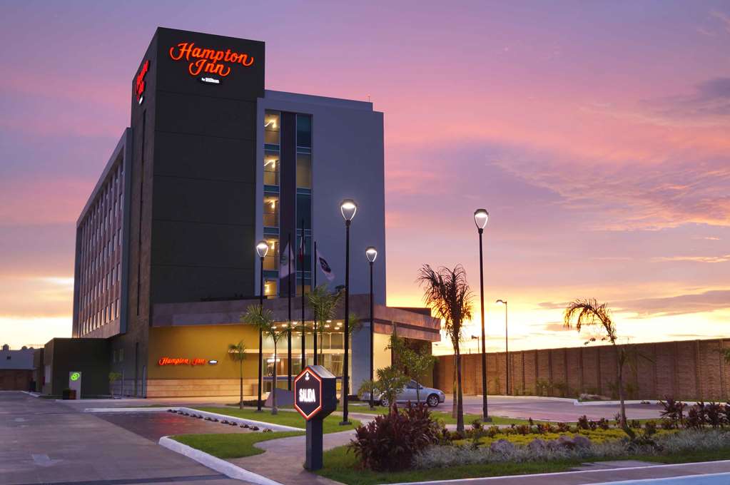Images Hampton Inn by Hilton Merida