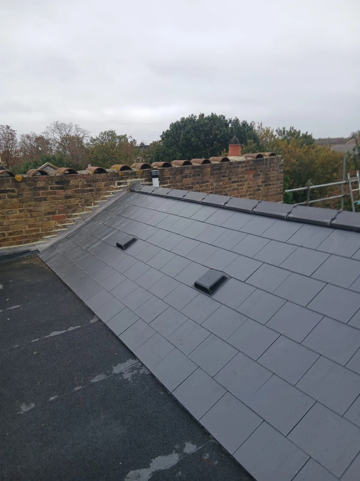 Images Stars Roofing Ltd