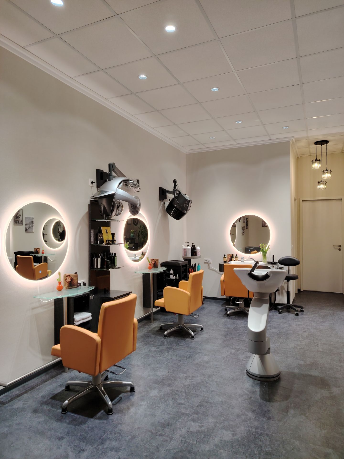 Hair & Beauty Studio Rößer, Klebendorfer Str. 1 in Taucha