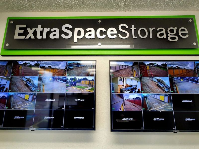 3792_Merchandise Wall