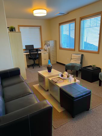 Images LifeStance Therapists & Psychiatrists Gladstone