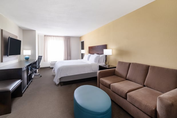Images Garner Hotel Clarksville Northeast by IHG