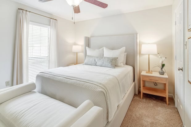 Images Cambridge Station Apartment Homes