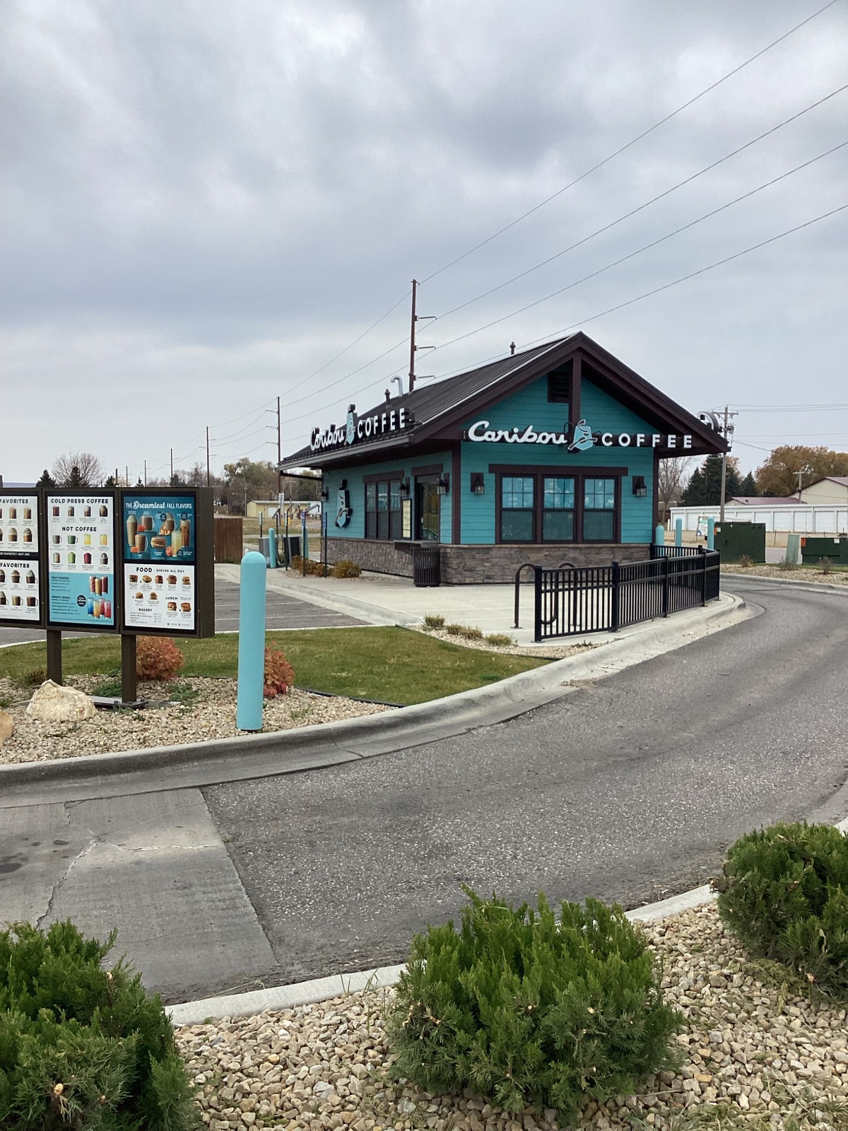 Storefront of the Caribou Coffee at 533 12th Street S in Sauk Centre