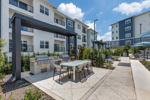 Images Ivy Heights Apartments
