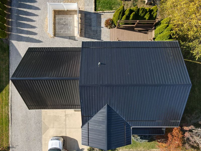 Winchester Roofing & Siding Image