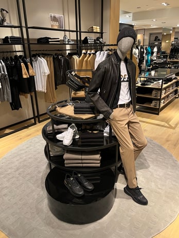 Images BOSS Store - LV Caesars