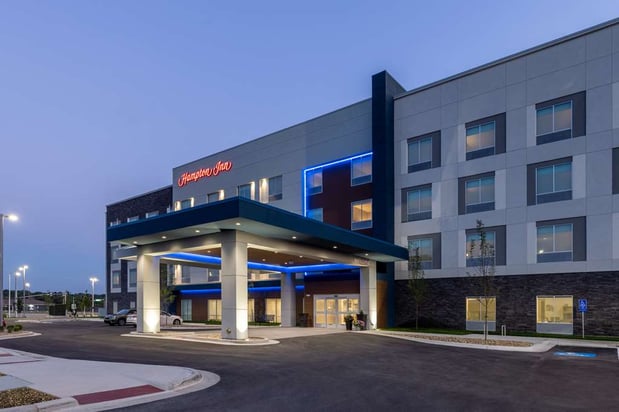 Images Hampton Inn Kansas City Southeast