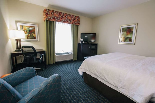 Images Hampton Inn & Suites Effingham