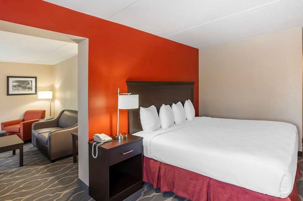 Images Best Western Inn at Blakeslee-Pocono