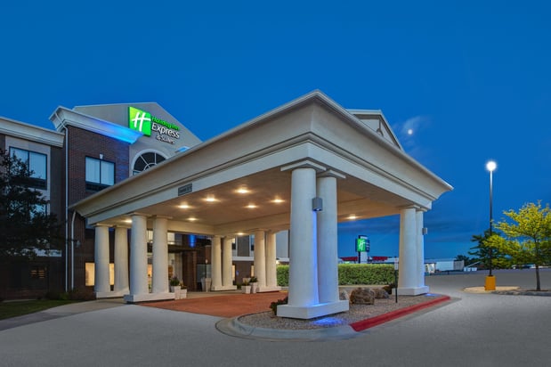 Images Holiday Inn Express & Suites Buffalo by IHG