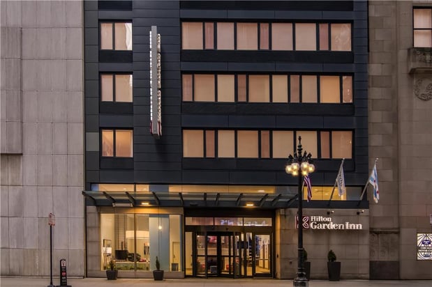 Images Hilton Garden Inn Chicago Downtown Riverwalk