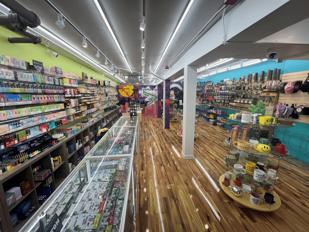 Images World of Smoke & Vape - Capitol Hill