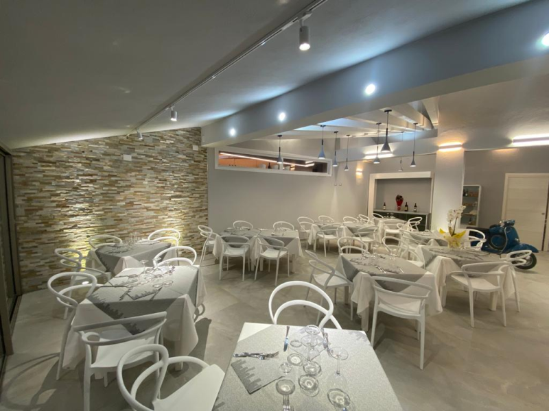 Images Arredovario Sas