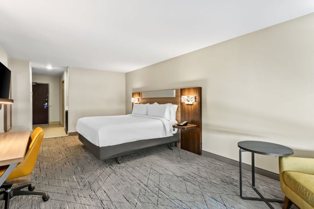 Images Holiday Inn Express & Suites Pauls Valley by IHG
