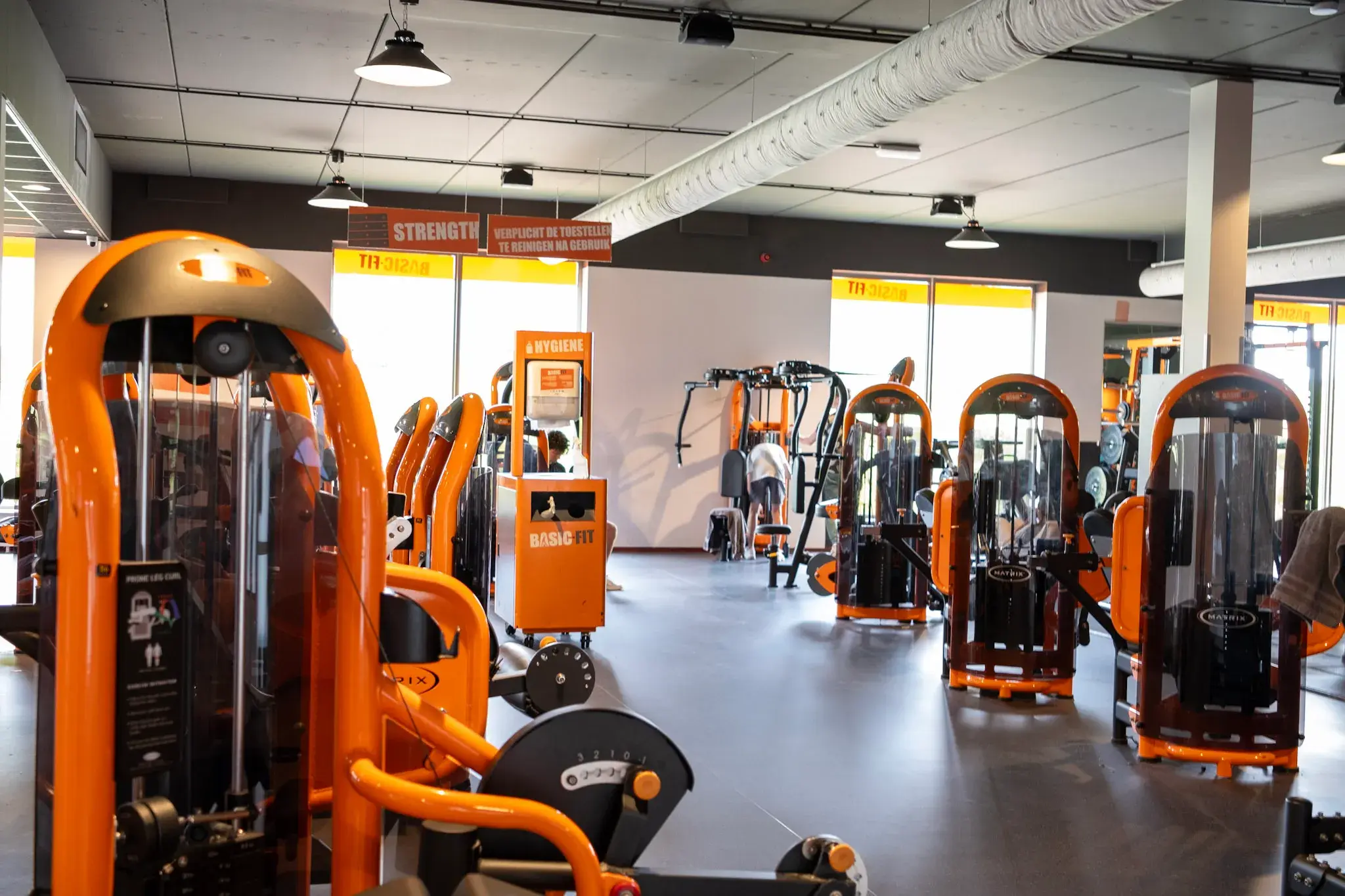 Foto's Basic-Fit 24/7