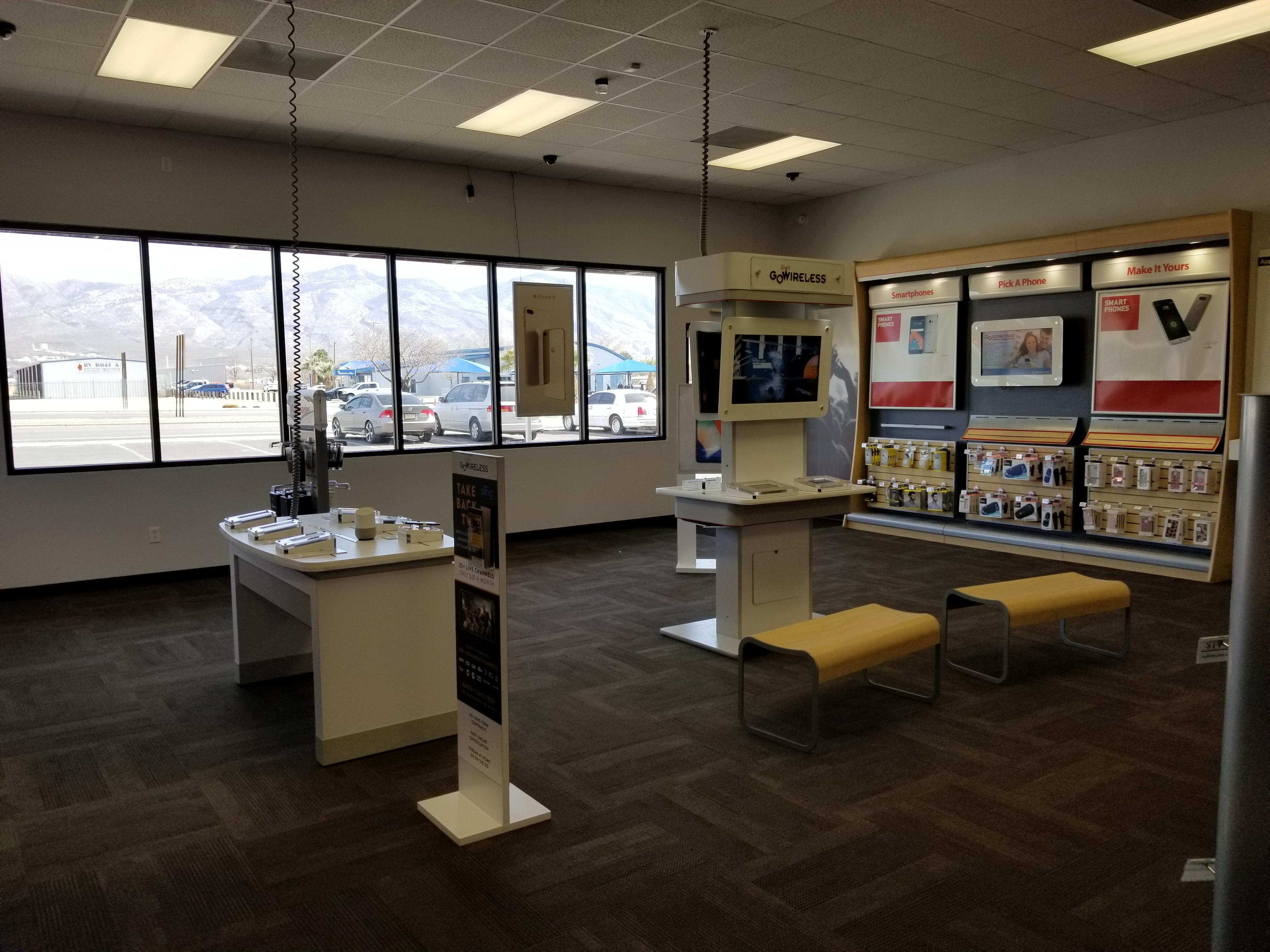 Verizon Authorized Retailer – GoWireless Photo