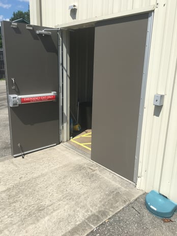 Images Smoky Mountain Door and Lock