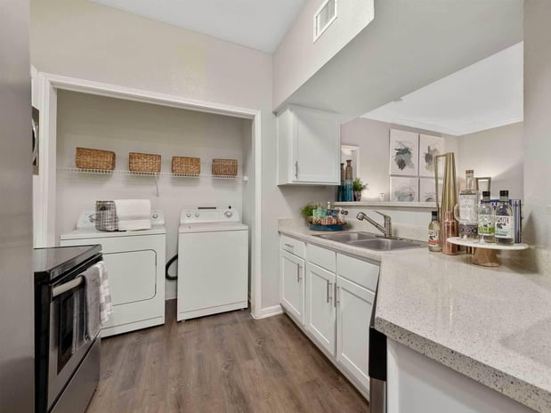 Images Advenir at The Med Center Apartments