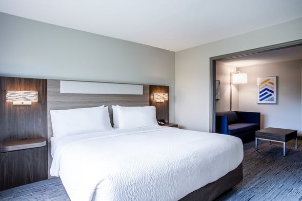 Images Holiday Inn Express & Suites Bradenton East-Lakewood Ranch by IHG