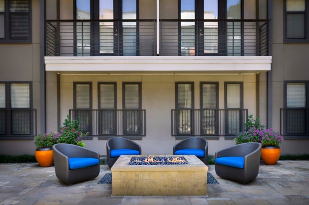 Images Camden Belmont Apartments