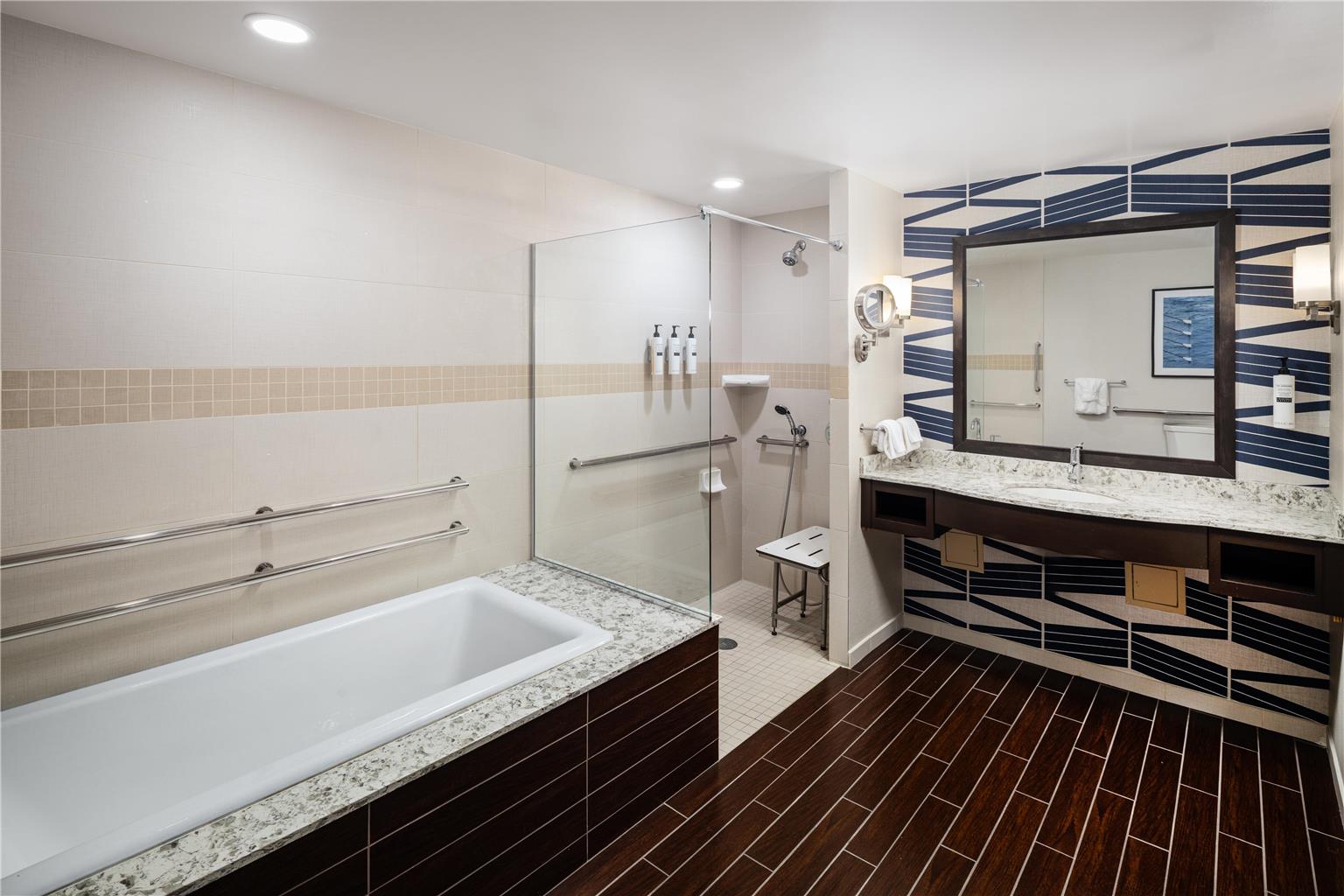 Guest room bath