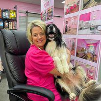 Does your pet need nutritional advice consultations? Woof Gang Bakery & Grooming Chapin provide access to organic, premium,and raw diets, and a wide range of holistic supplements for companion animals.