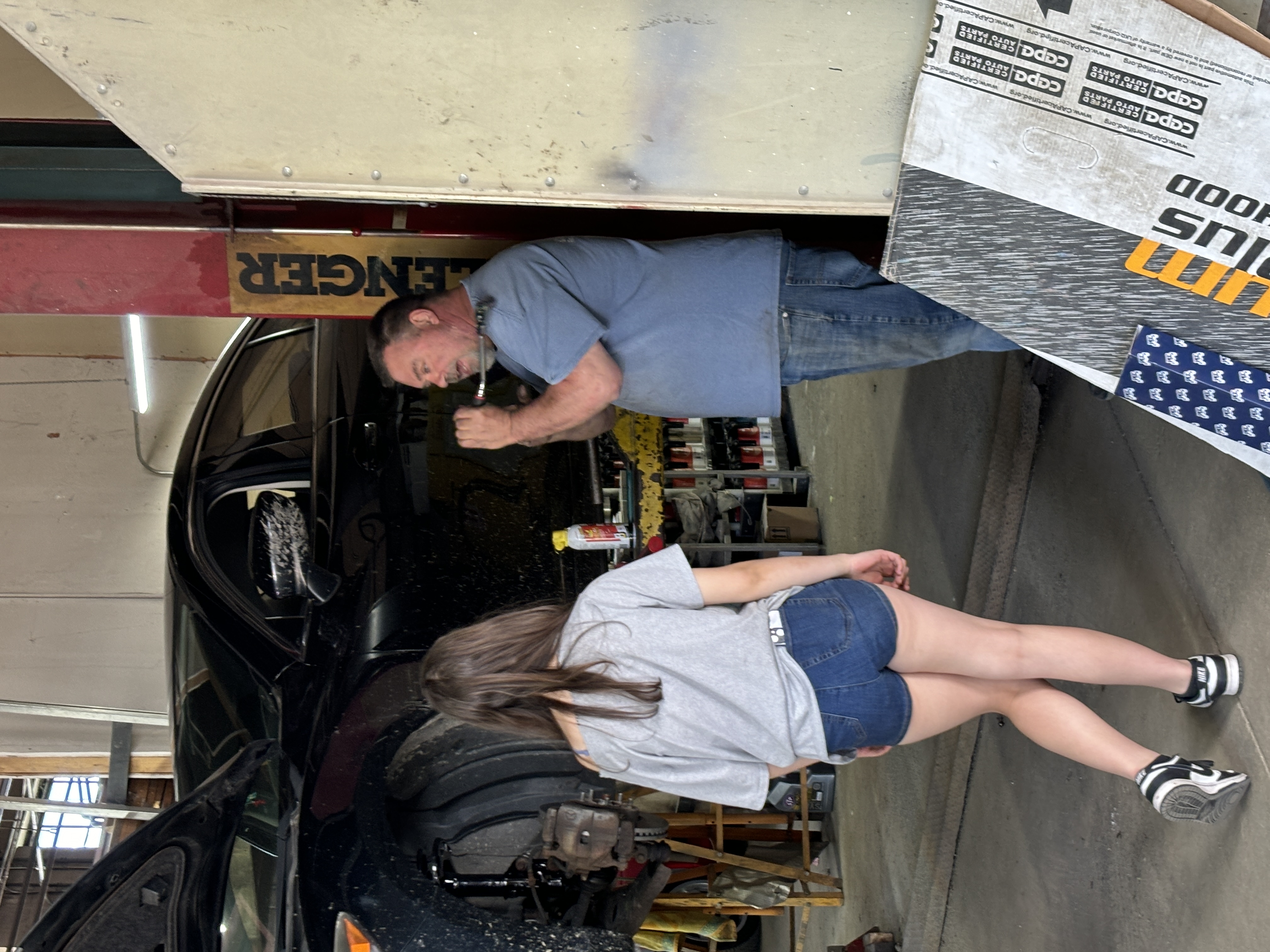 DeSantis Collision Center