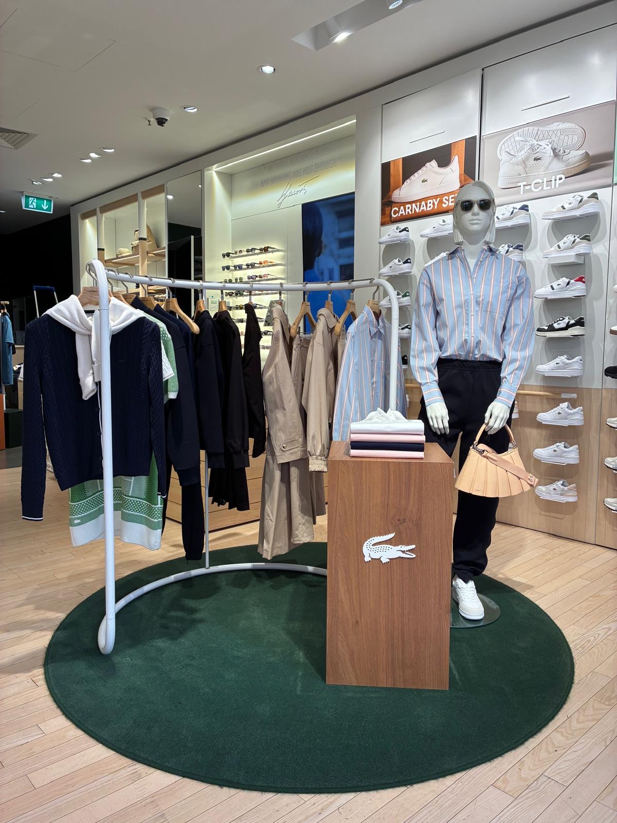 Bild 3 Lacoste Sulzbach (Taunus) in Sulzbach/Taunus