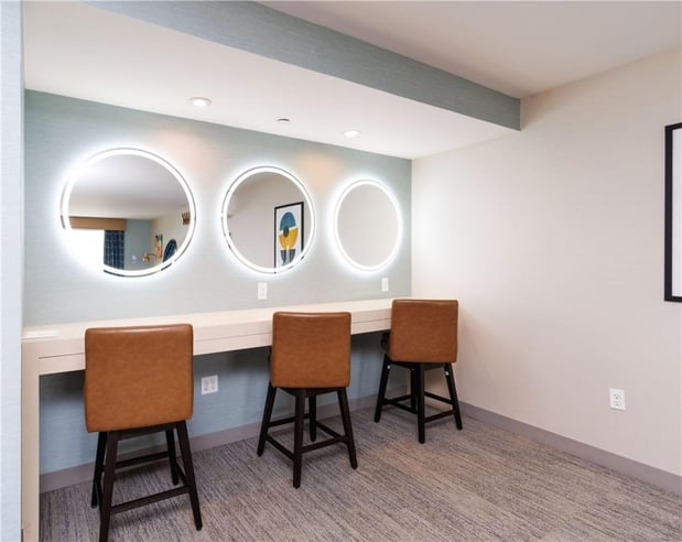 Images Hilton Garden Inn New York/Staten Island