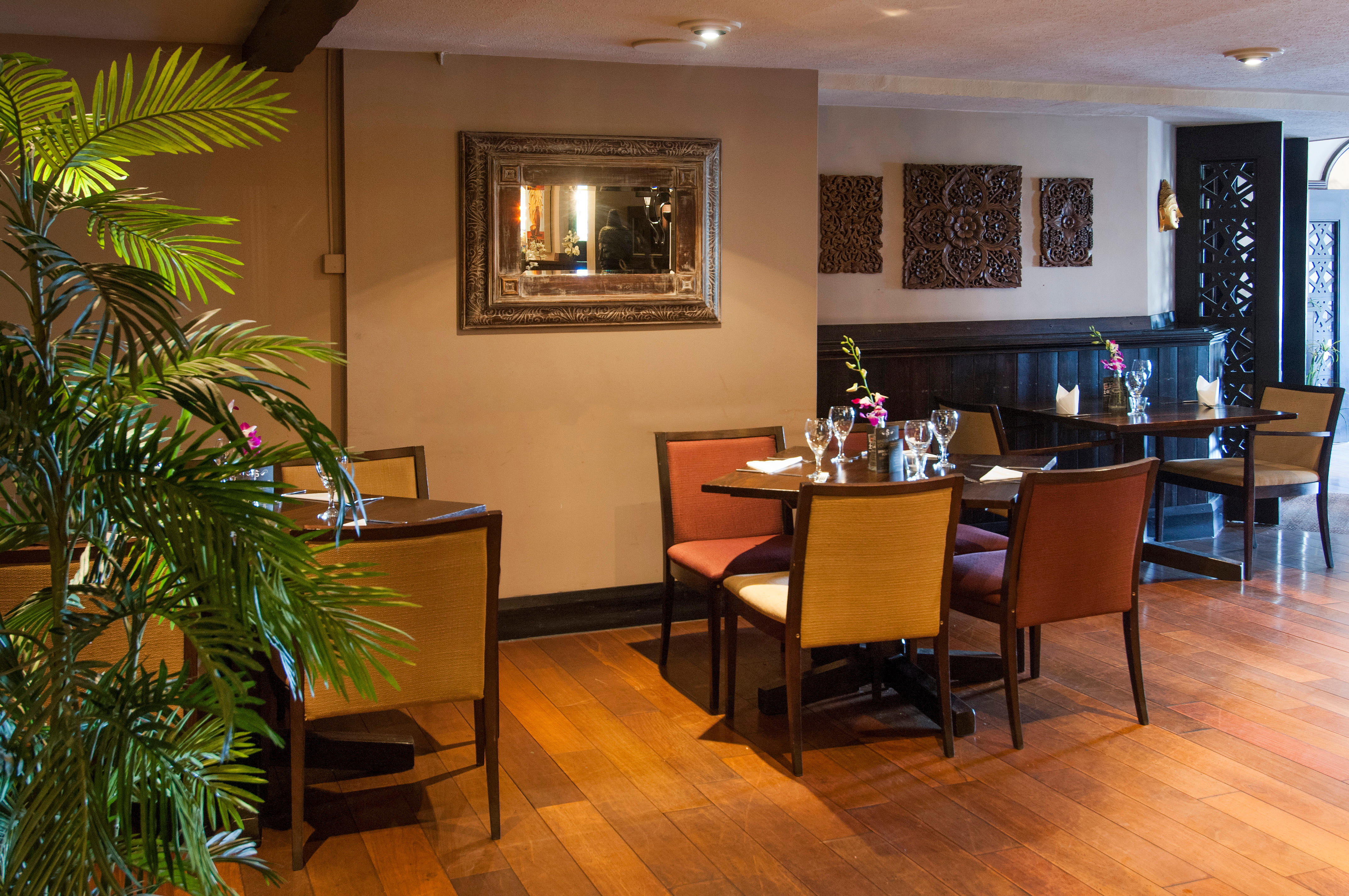 Breakfast Room restaurant Premier Inn Leeds East hotel Leeds 03330 035074