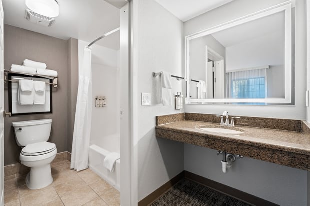 Images Staybridge Suites North Brunswick by IHG