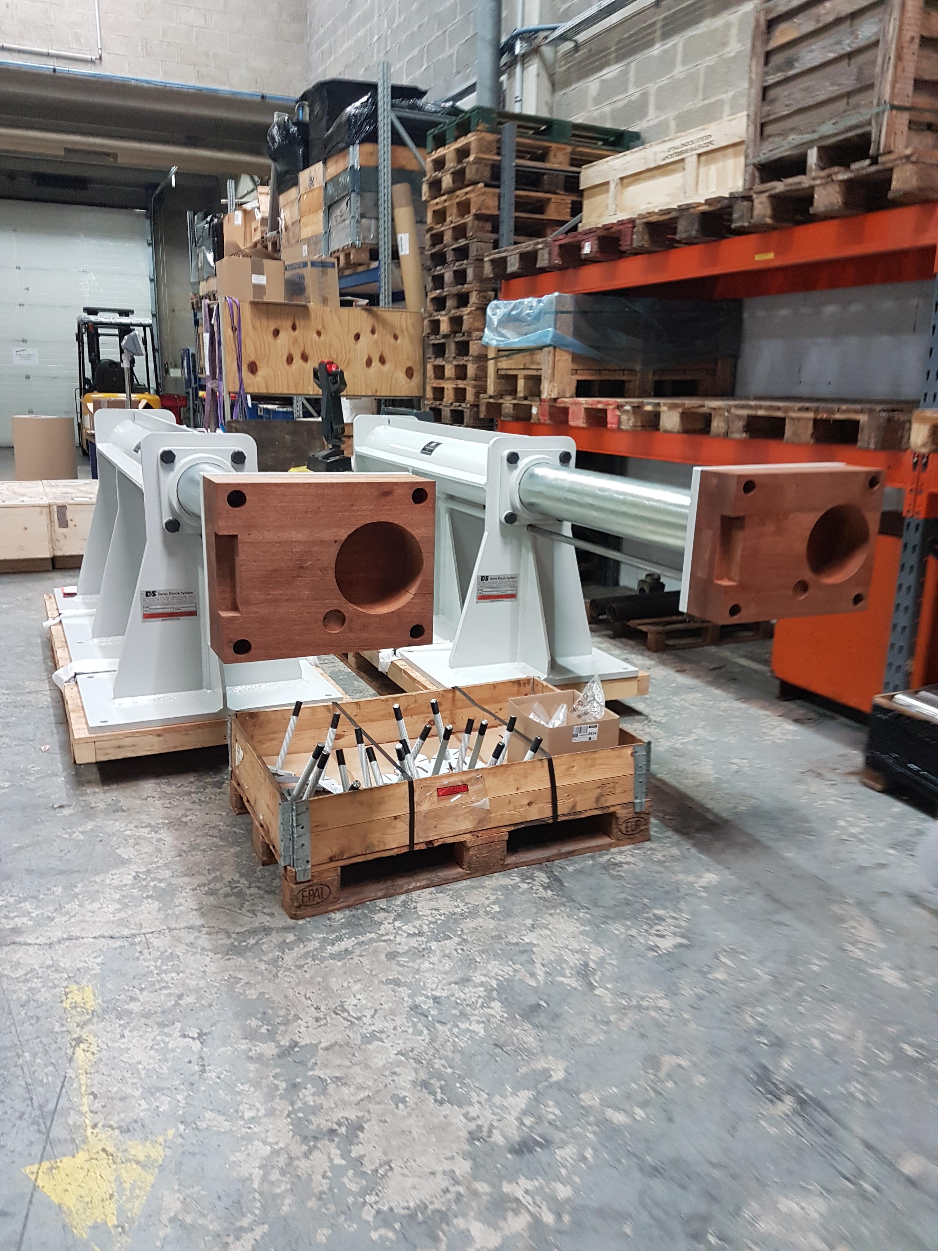 DYNA SHOCK SYSTEM - Verbindungsbüro Deutschland, Walter-Kolb-Strasse 9-11 in Frankfurt am Main