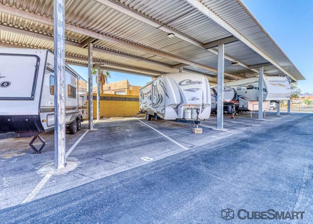 Images CubeSmart Self Storage