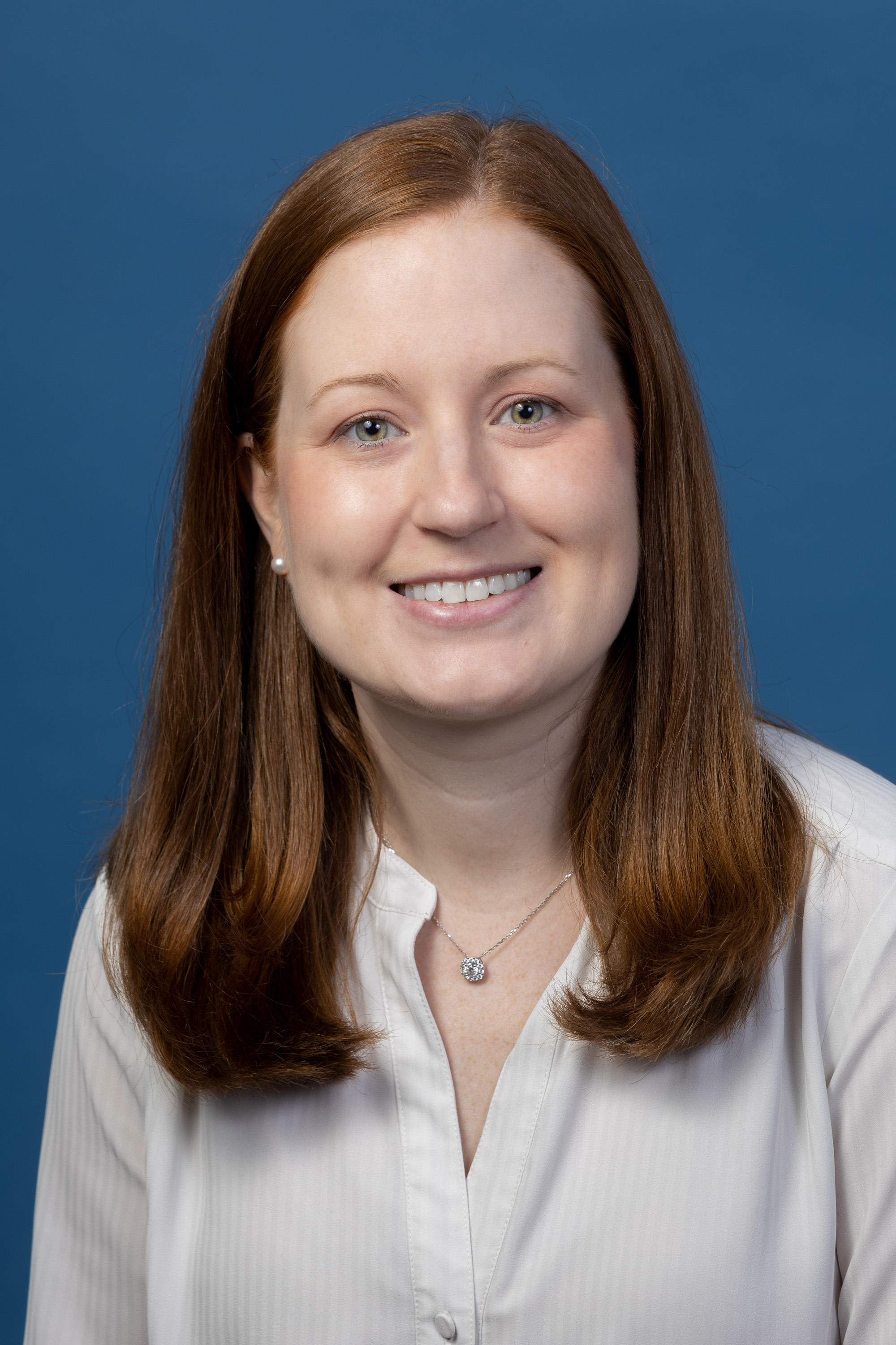 Dr. Lauren Bloom, MD
