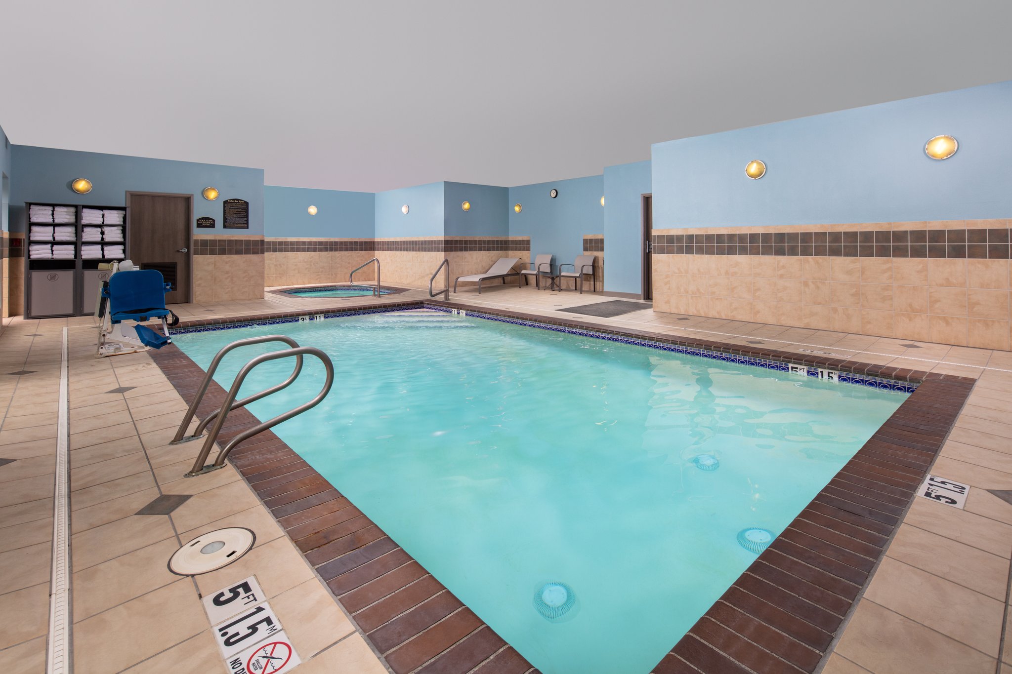 Holiday Inn Express Bothell by IHG Image