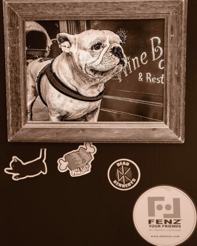 Images Calvetti Bulldog Barbershop