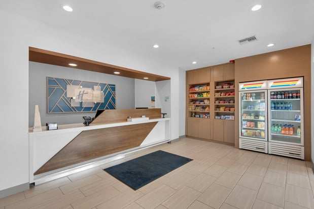 Images Holiday Inn Express & Suites Destin E - Commons Mall Area by IHG