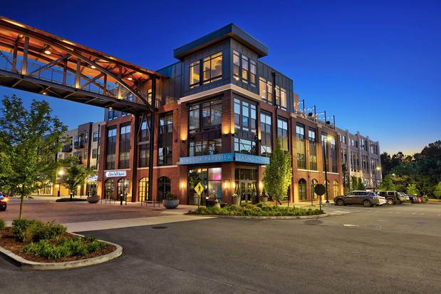Images Windsor Parkview Apartments