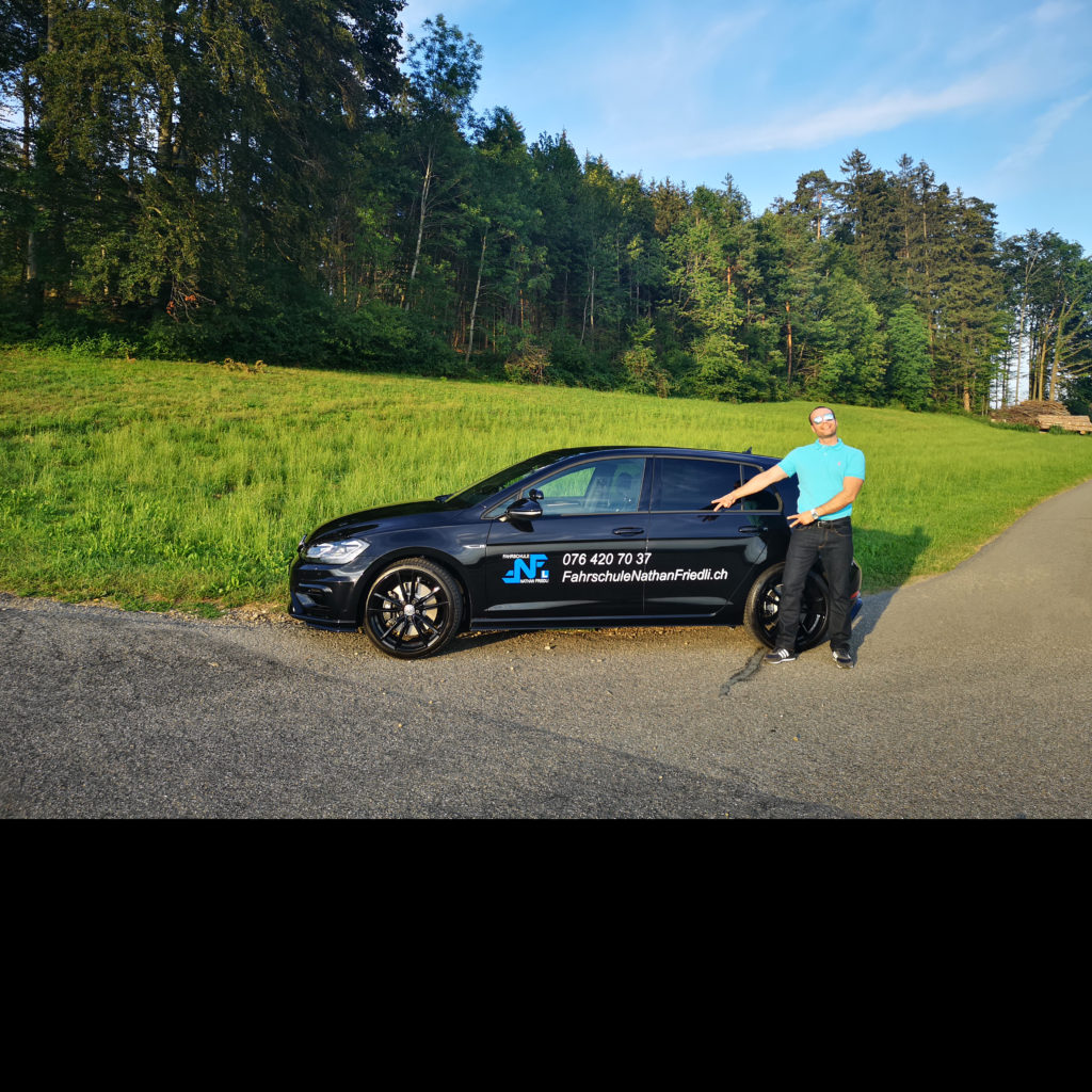 Bilder Fahrschule Nathan Friedli