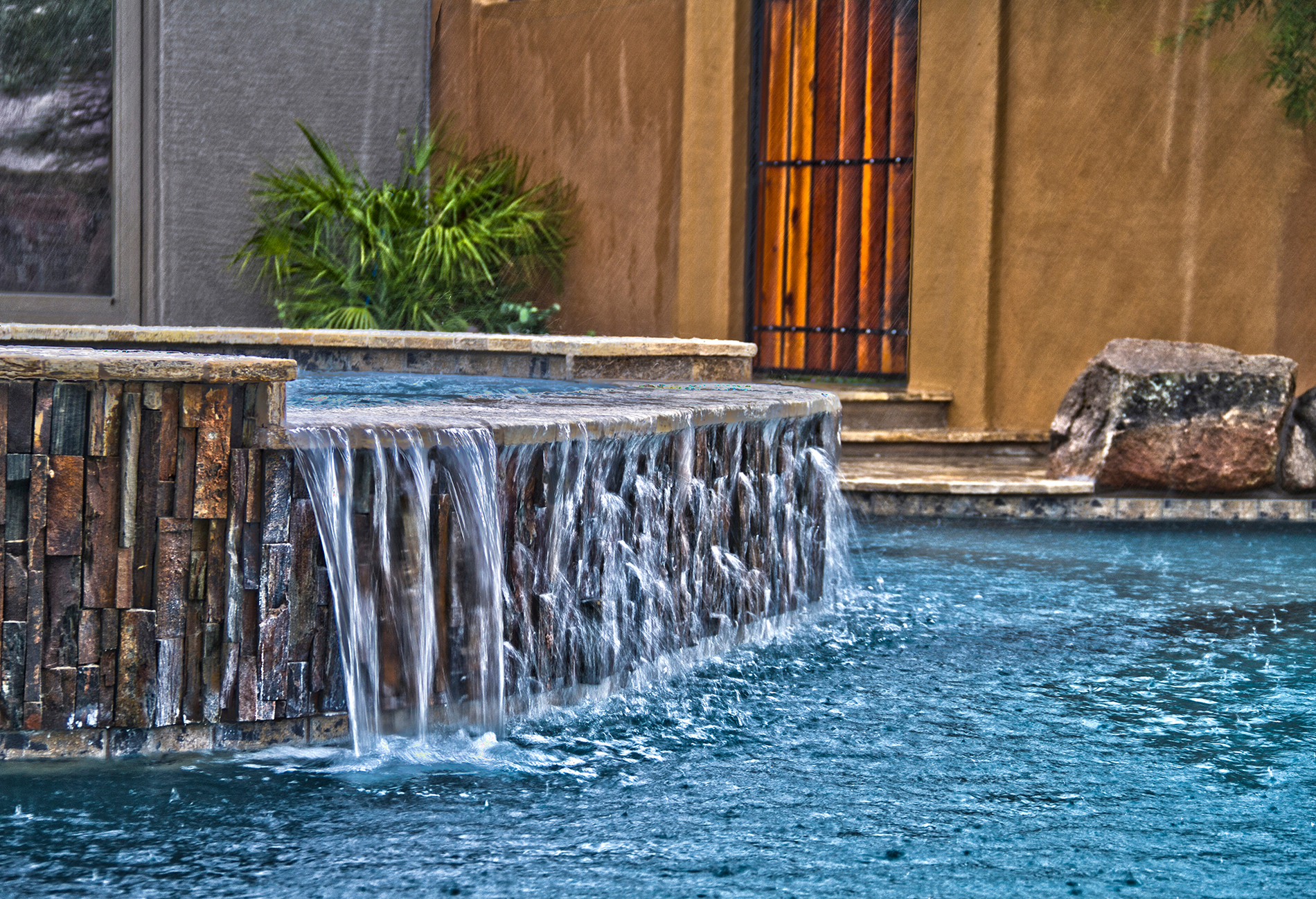 Images No Limit Pools & Spas