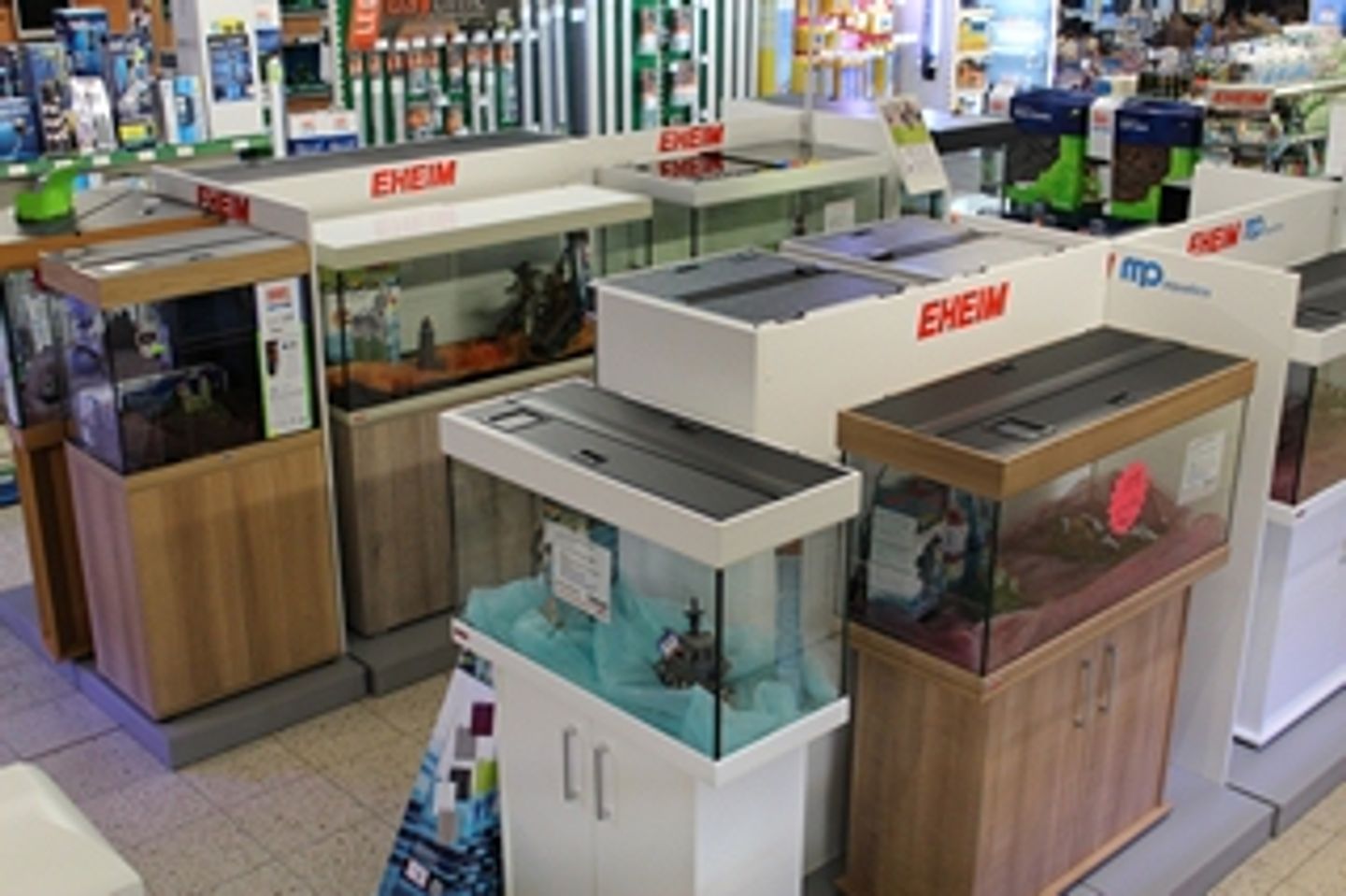 Zoo Rohleder, Dr.-Konrad-Wiegand-Str. 1 in Wörth