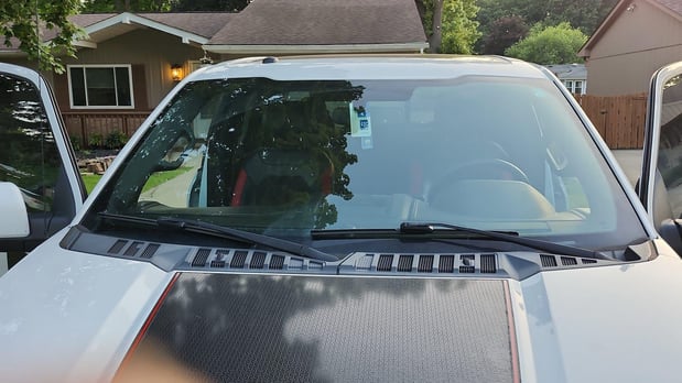 Images Skyview Auto Glass Village of Clarkston