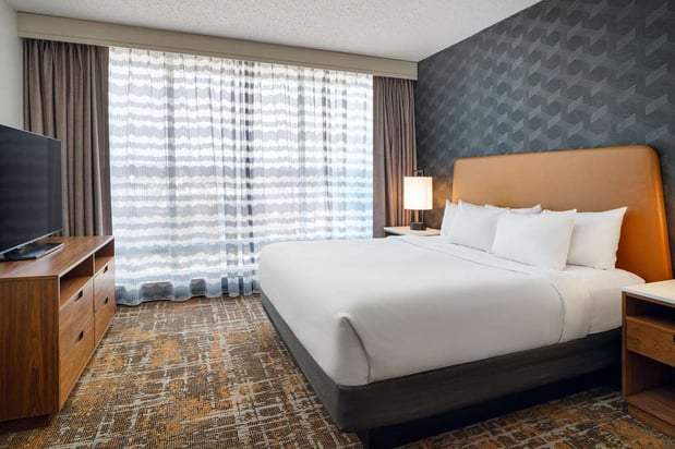 Images Embassy Suites by Hilton Huntsville