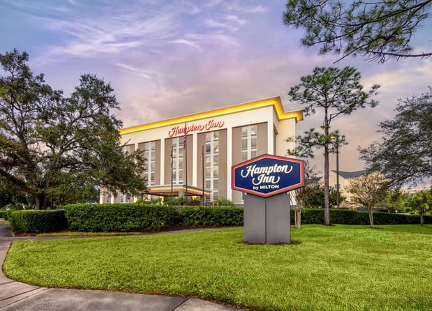 Images Hampton Inn Orlando-International Airport