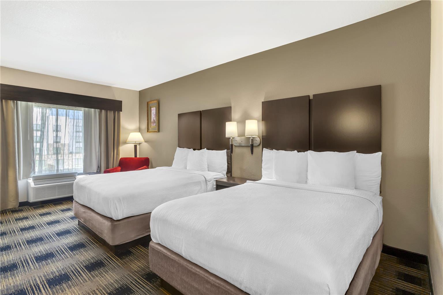 2 Queen Bed Room