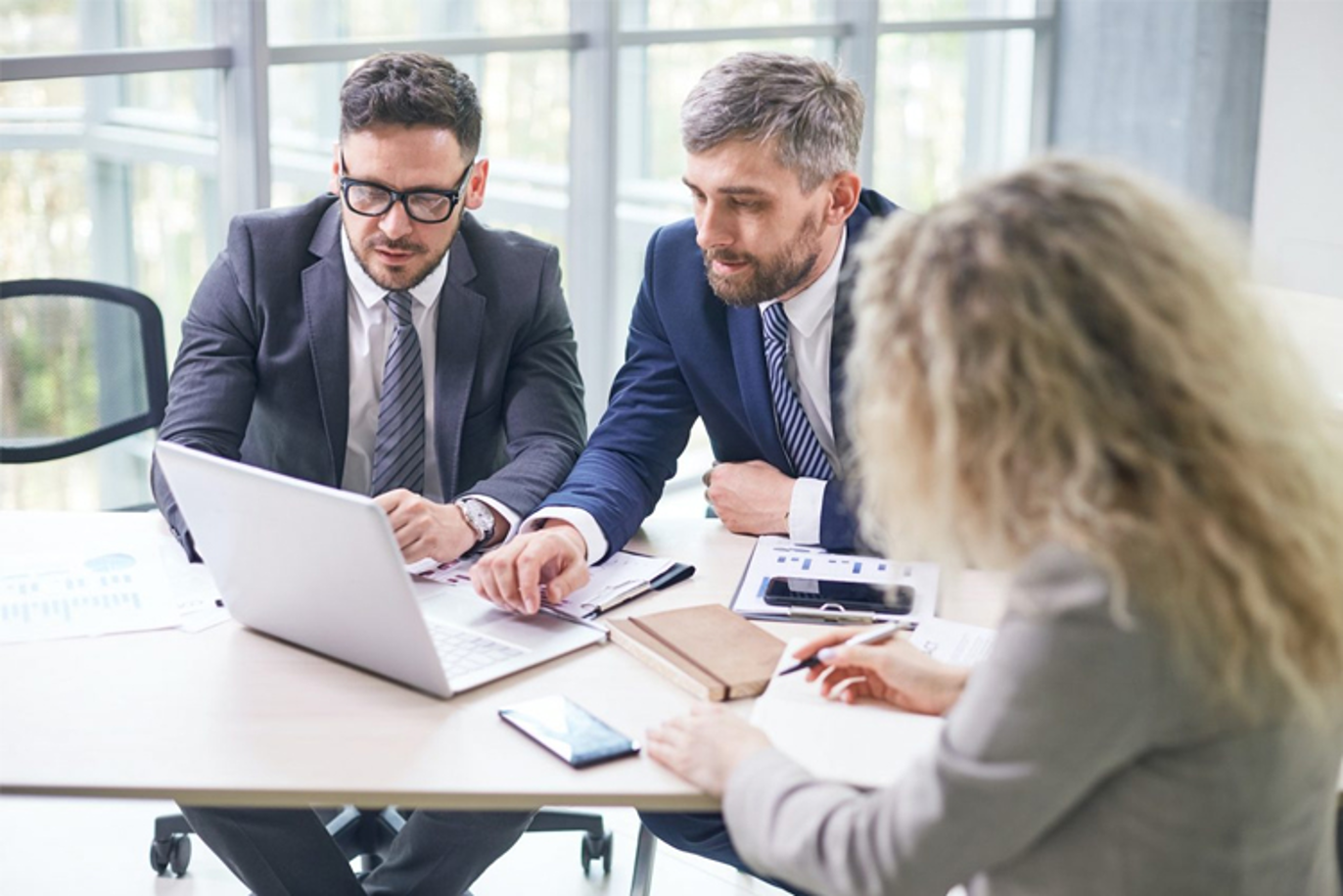 Images EIKER REGNSKAPSDATA AS